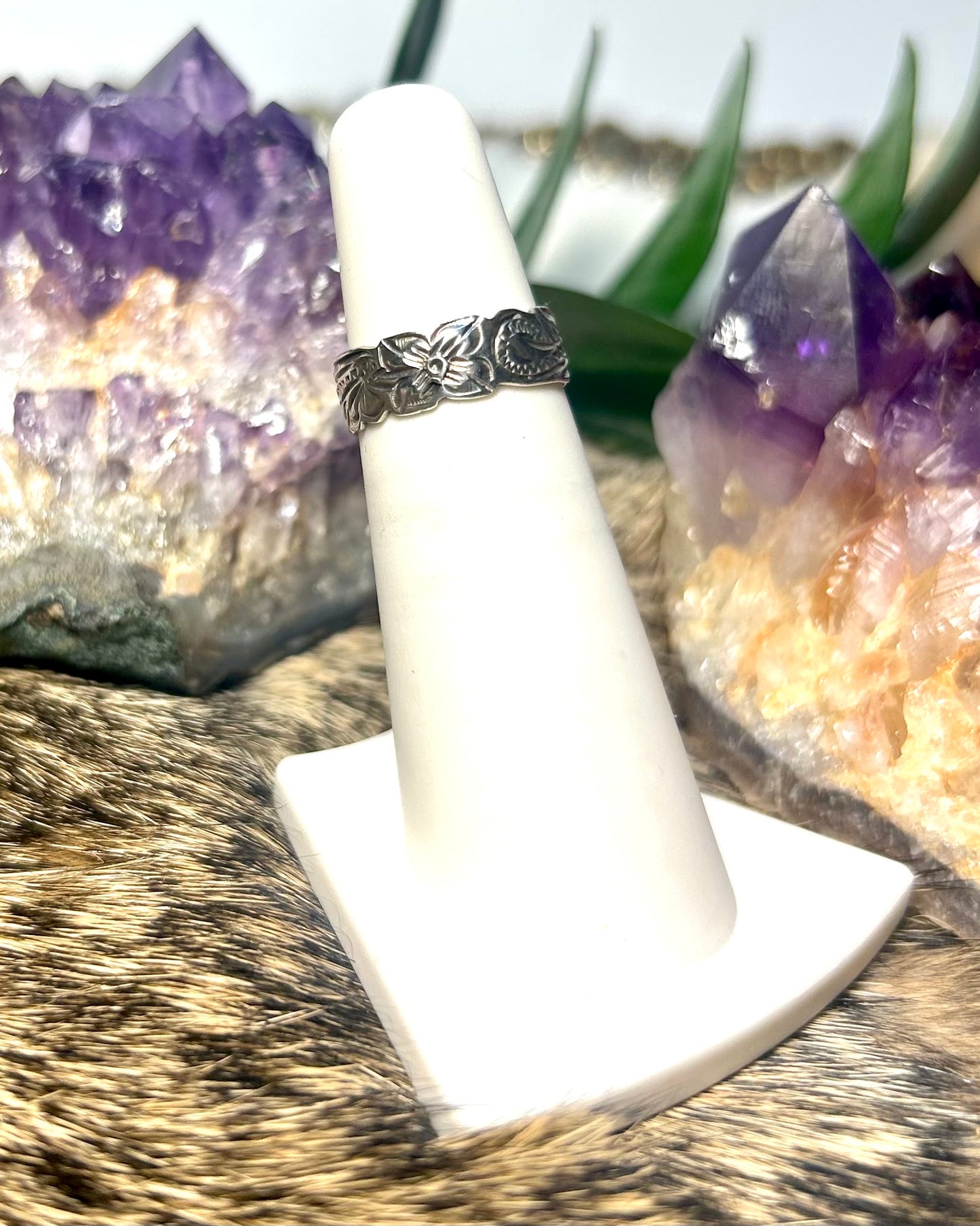 Size 4 Sterling Silver Band Ring