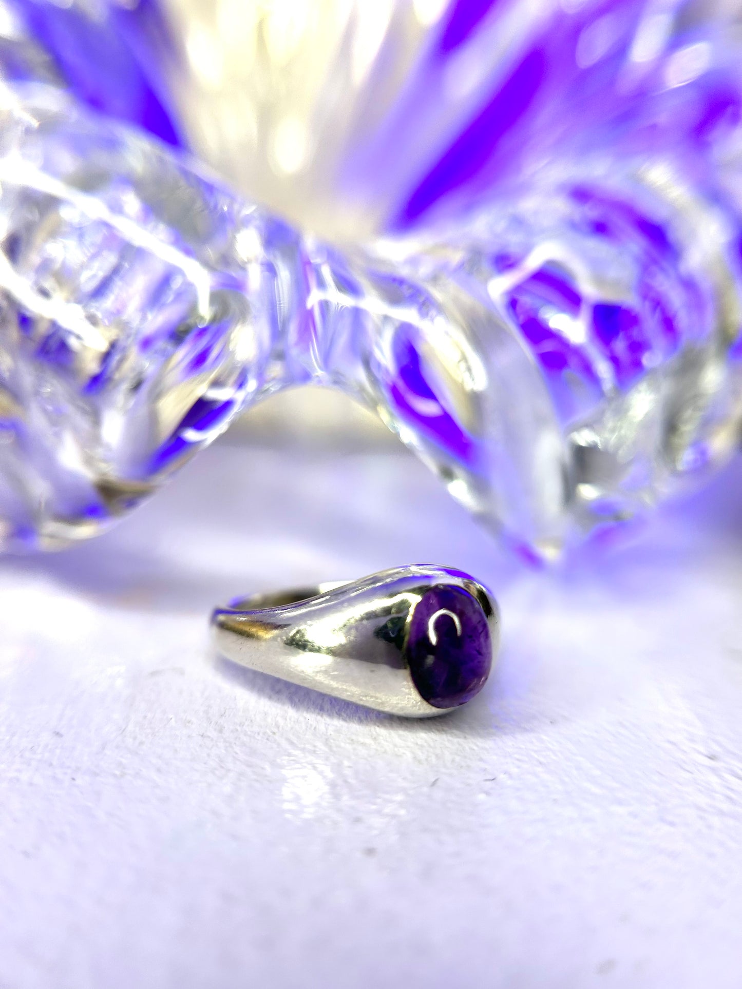 Size 7 Sterling Silver Amethyst Cabochon Ring