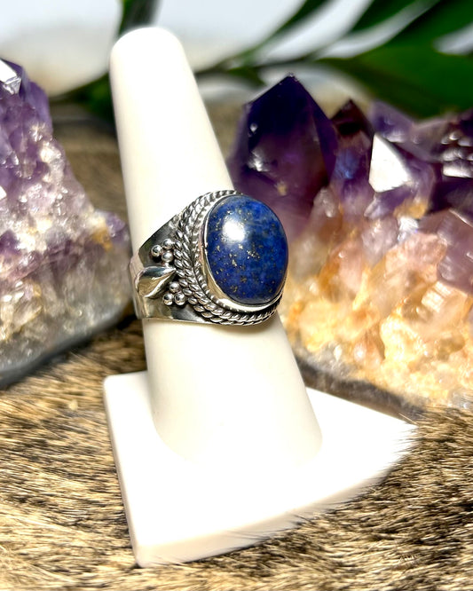 Size 8.25 Vintage Ornate Lapis Sterling Silver Ring