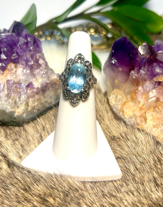 Size 5.25 Vintage Large Blue Topaz Marcasite Sterling Silver Ring